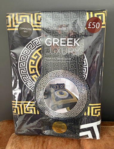 Snoozeville greek key king - snoozeville,
